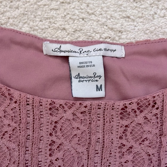 American Eagle Lace Dress - Picture 4 of 10